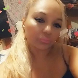 Meet your Posher, Arlene